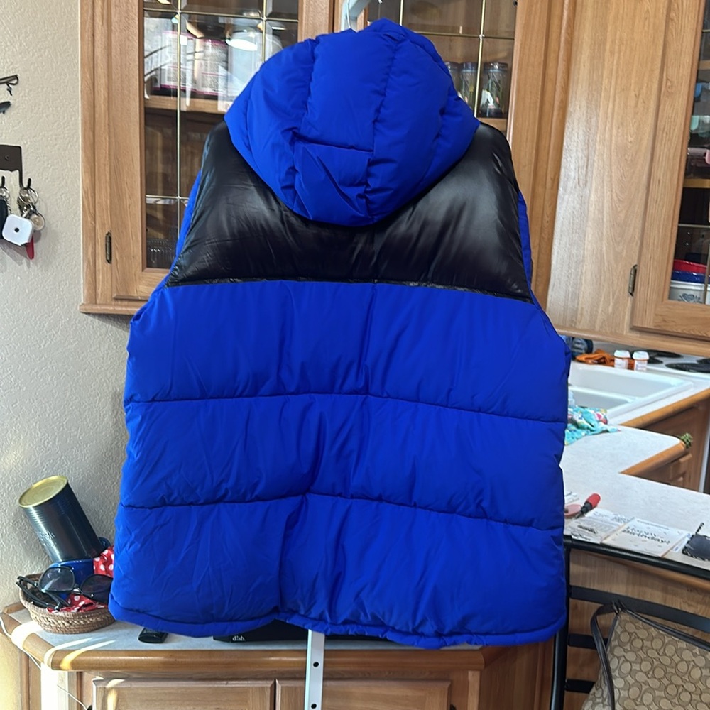 BCBGeneration Feather Free Puffer Coat - Picture 6 of 12